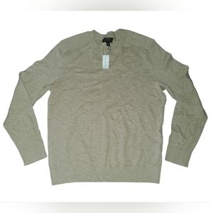 Banana Republic Men's Light Tan Crewneck Sweater NWT Size: M